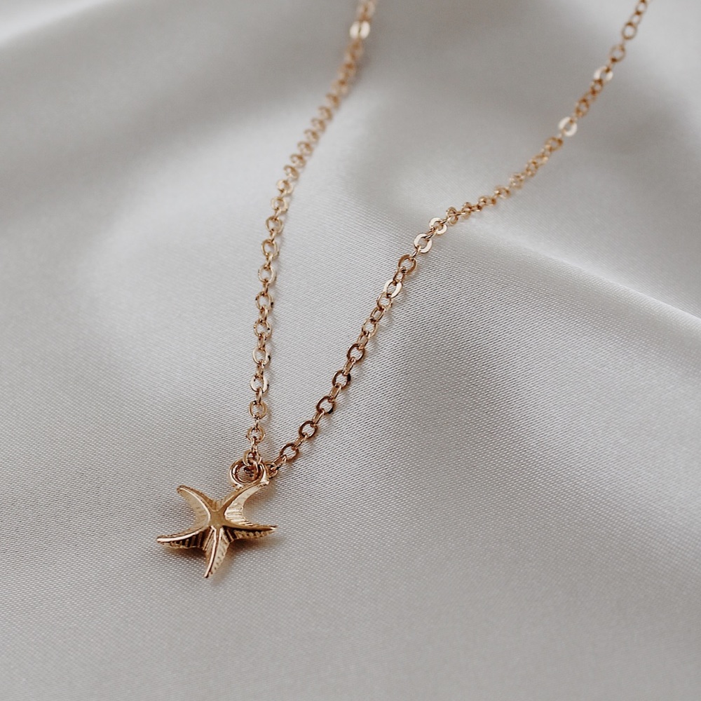 STORE CLOSING SALE! Dainty Starfish Gold Chain Necklace